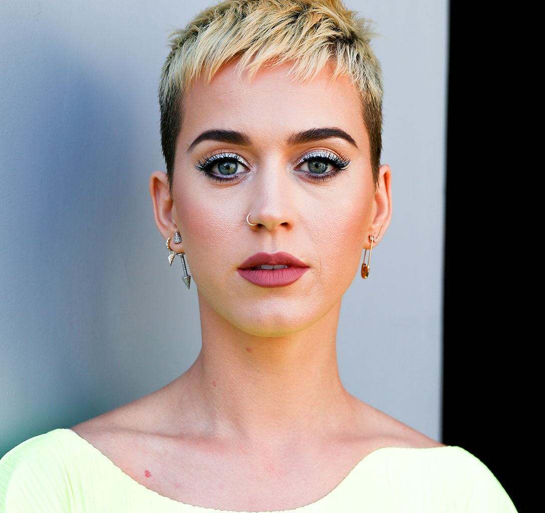 Attentat de Manchester : L’hommage de Katy Perry submergée par l’émotion