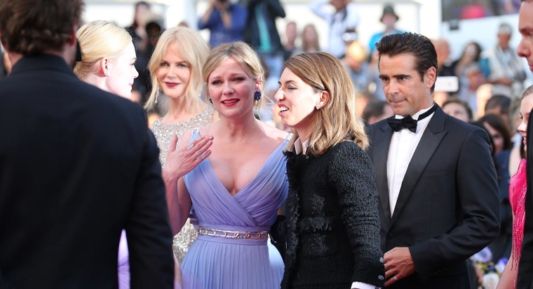 Cannes 2017 : Kirsten Dunst en larmes sur le tapis rouge, l'image forte du Festival