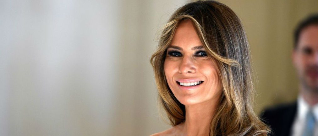 Melania Trump : Son fessier affole les médias !
