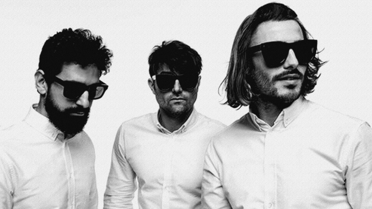 Yall : L’interview du groupe espagnol derrière le célèbre « Hundred Miles » !