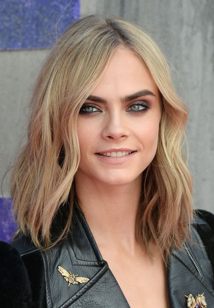 Cara Delevingne : Nue et chauve, elle rejoue Gollum et c'est flippant