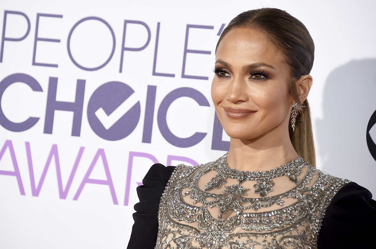 Jennifer Lopez : sa réponse hilarante à la demande en mariage d'un fan !
