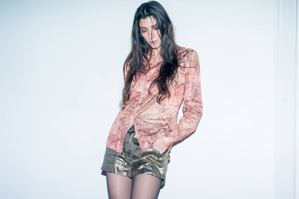 Julia Guez, de la comédie musicale Peter Pan au premier album