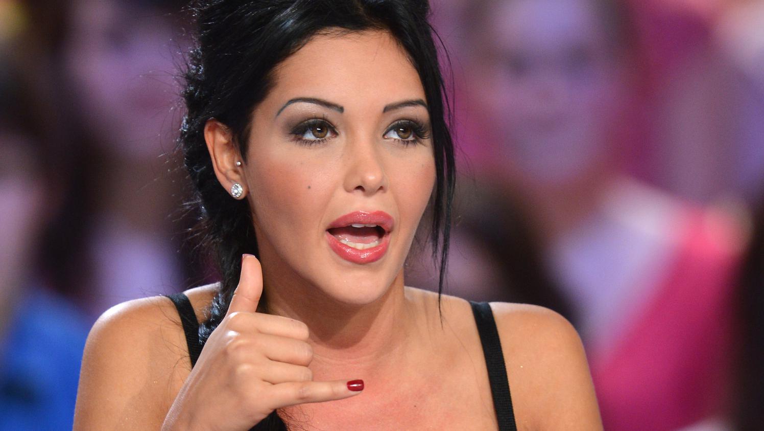 Nabilla : Un cachet de 200 000 euros pour sa nouvelle télé-réalité ? Elle répond