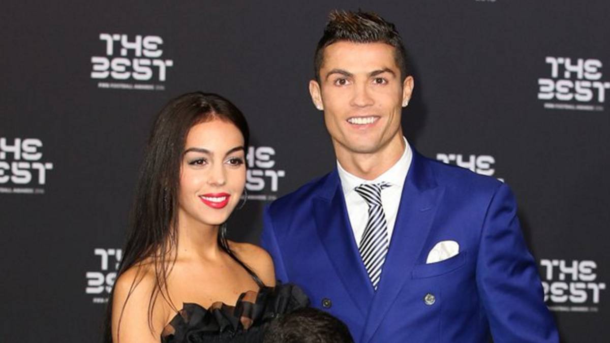 Cristiano Ronaldo: première photo de sa compagne enceinte