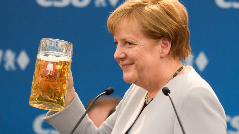 Angela Merkel, reine de la nuit !