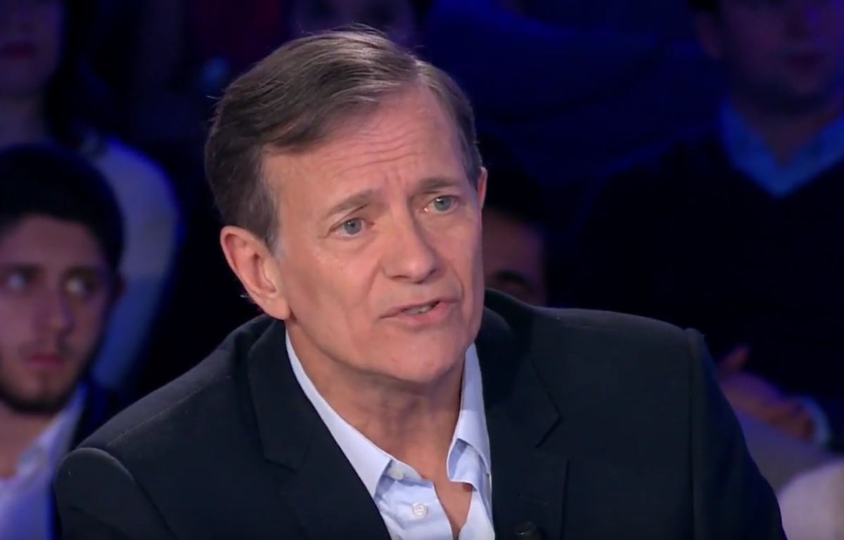 Francis Huster violé à l'âge de 12 ans : Le comédien évoque ce terrible drame