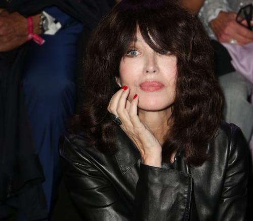 Isabelle Adjani : son incroyable perte de poids de 45kg!