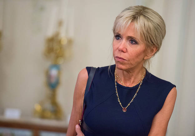 Pourquoi Brigitte Macron n'a pas souhaité se rendre aux obsèques de Mireille Darc