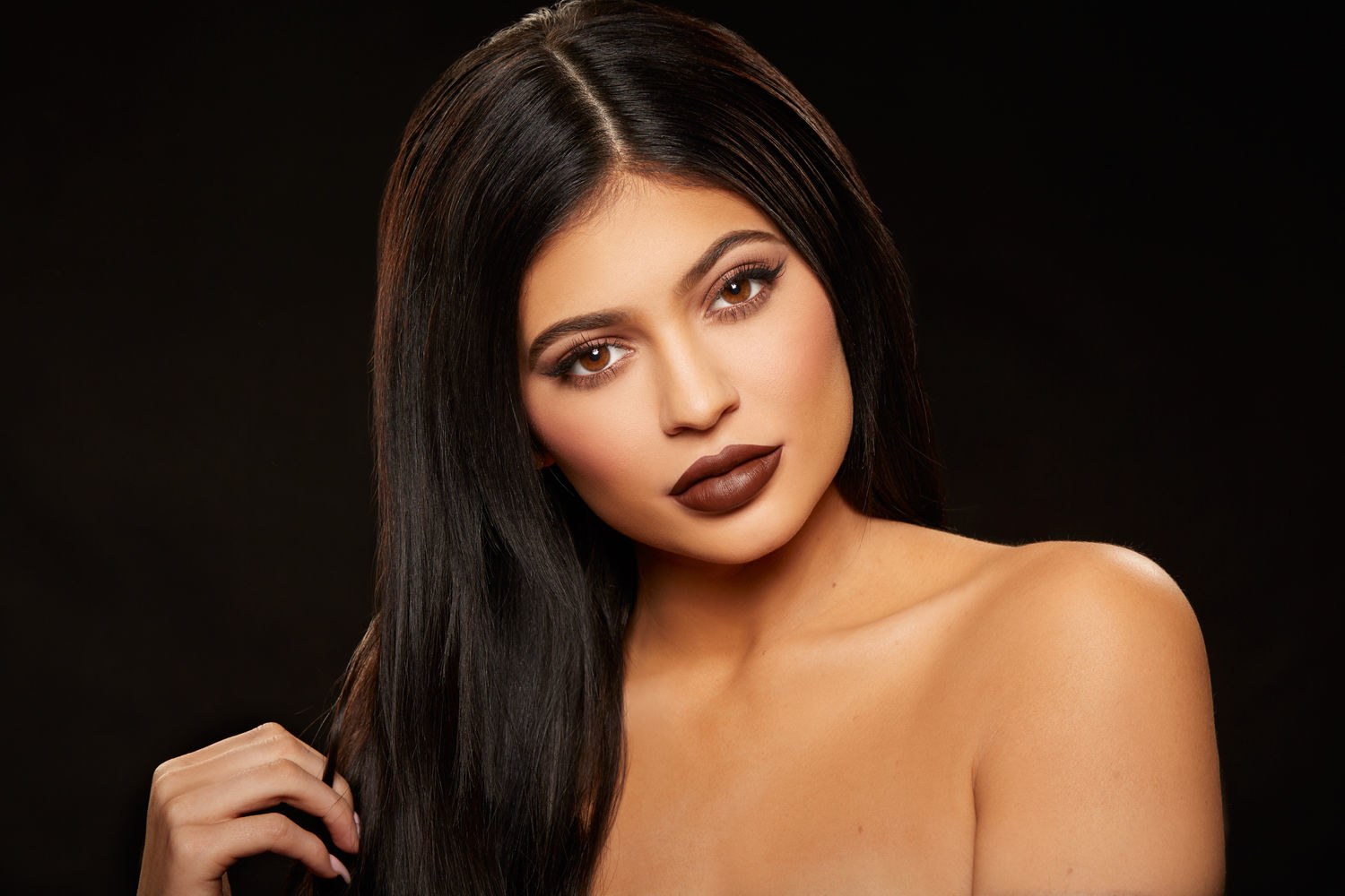 Sexy ! Kylie Jenner enflamme la toile dans une vidéo sensuelle !