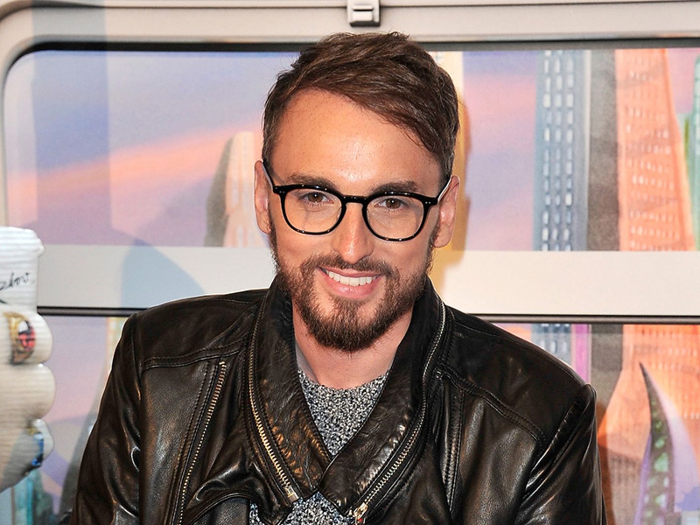 Christophe Willem révèle avoir voulu quitter la troupe des Enfoirés... Découvrez pourquoi