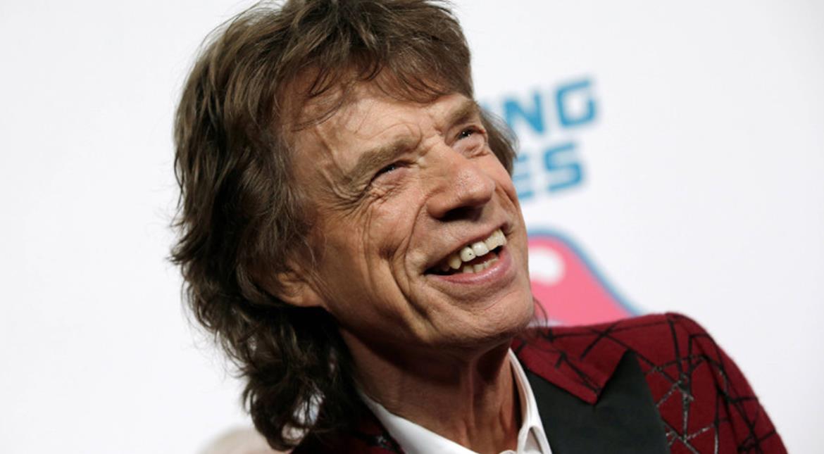 Mick Jagger 74 ans : Le célèbre chanteur sortirait avec une productrice de 52 ans sa cadette !