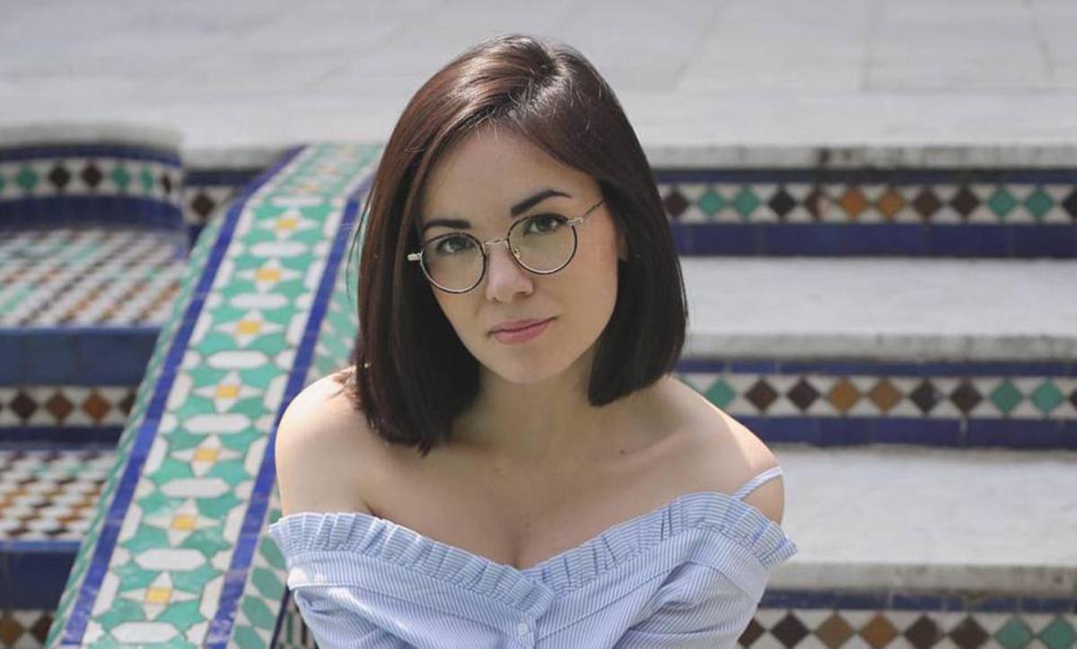 Agathe Auproux : En décolleté et sans lunette sur Instagram, elle fait tourner les têtes !