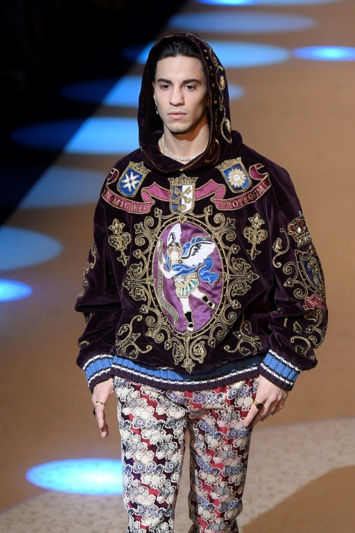 Dolce & Gabbana offre un show royal à la Fashion week de Milan