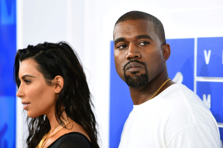 Kim Kardashian et Kanye West parents pour la troisième fois : L'improbable prénom de leur fille...