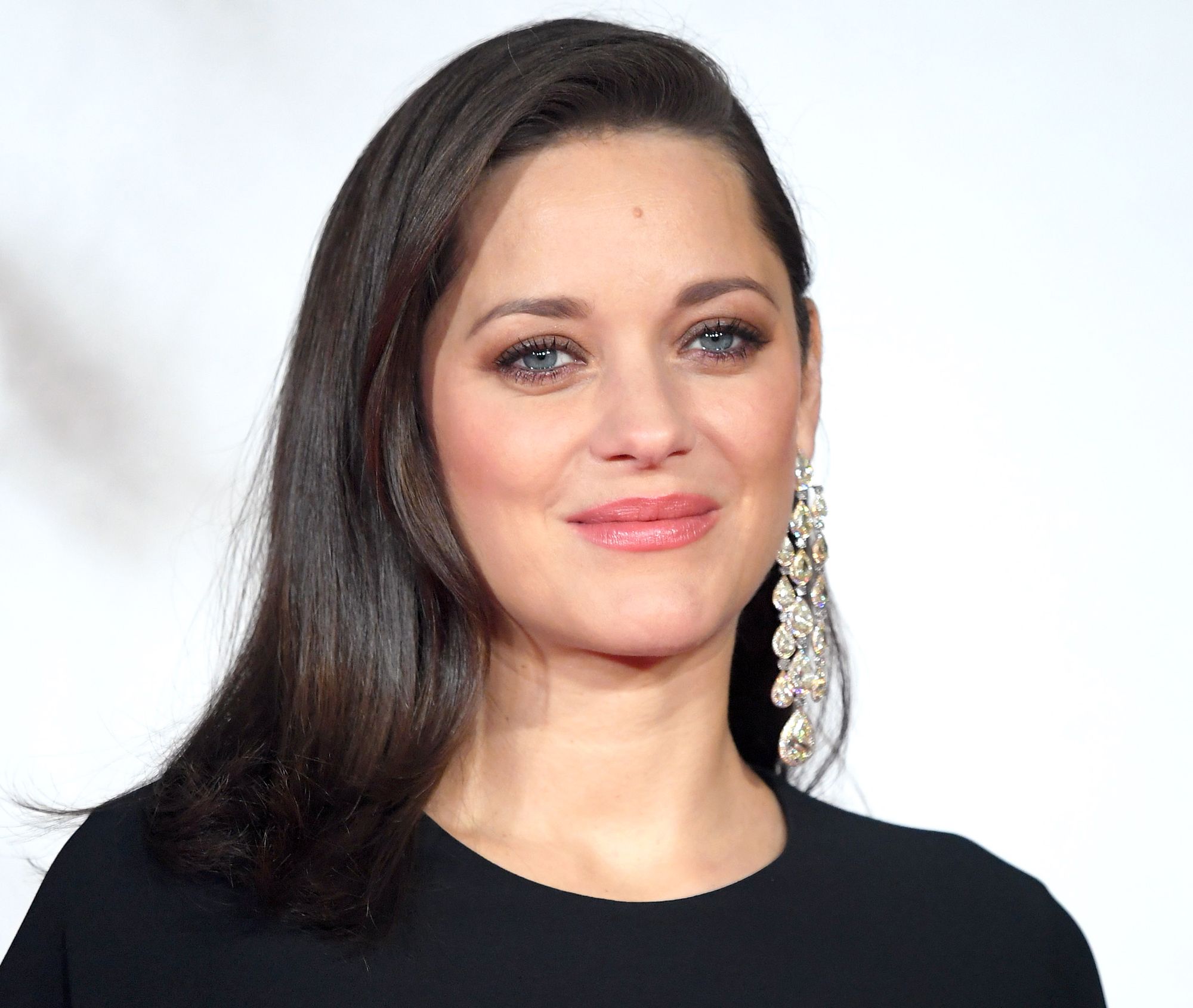 Marion Cotillard : Son avis sur la « liberté d’importuner » approuvée par Catherine Deneuve