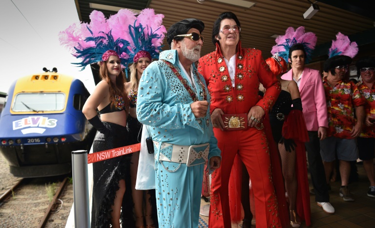 Australie: les fans d'Elvis f&amp;ecirc;tent son anniversaire