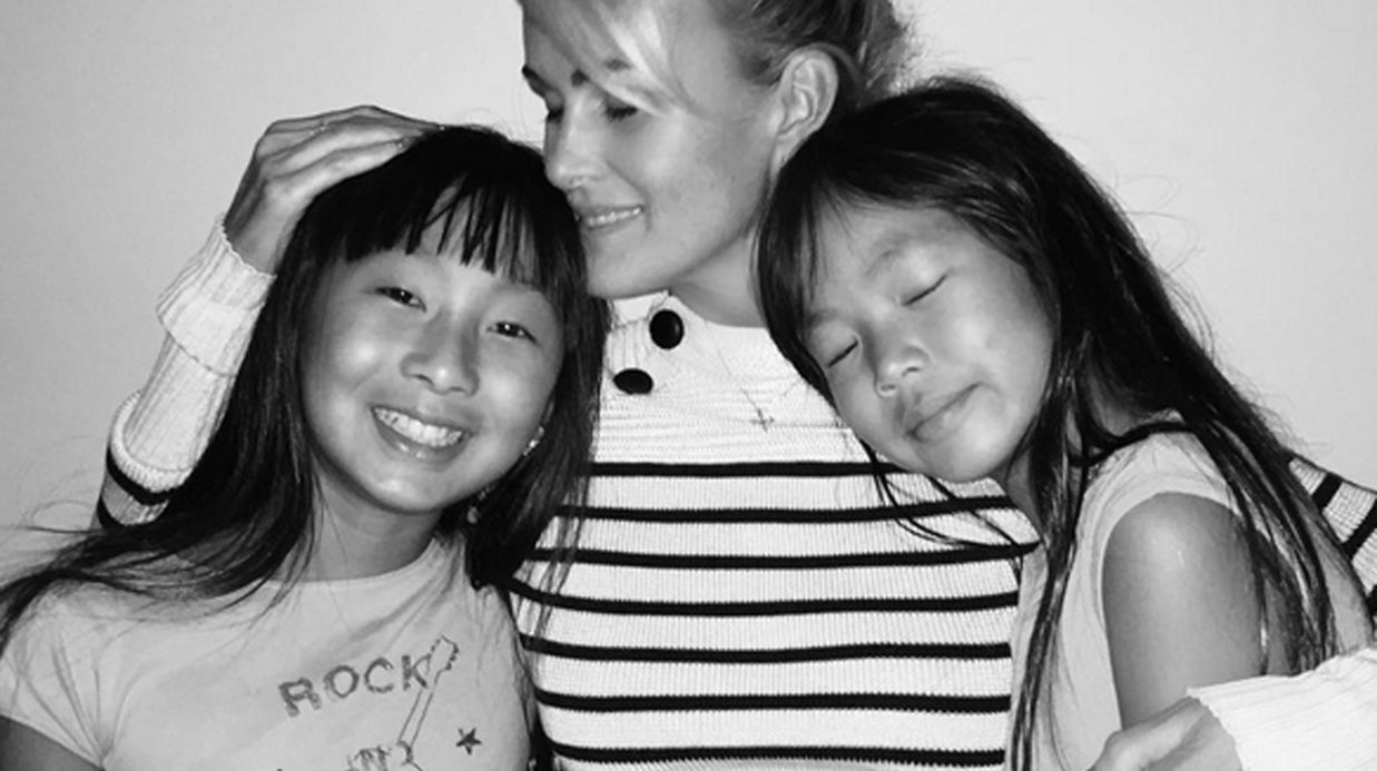 Laeticia Hallyday veut être &quot;une maman digne&quot;