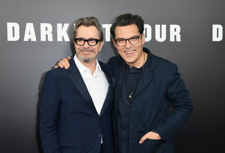 "Les heures sombres": Gary Oldman glorifie le verbe de Churchill