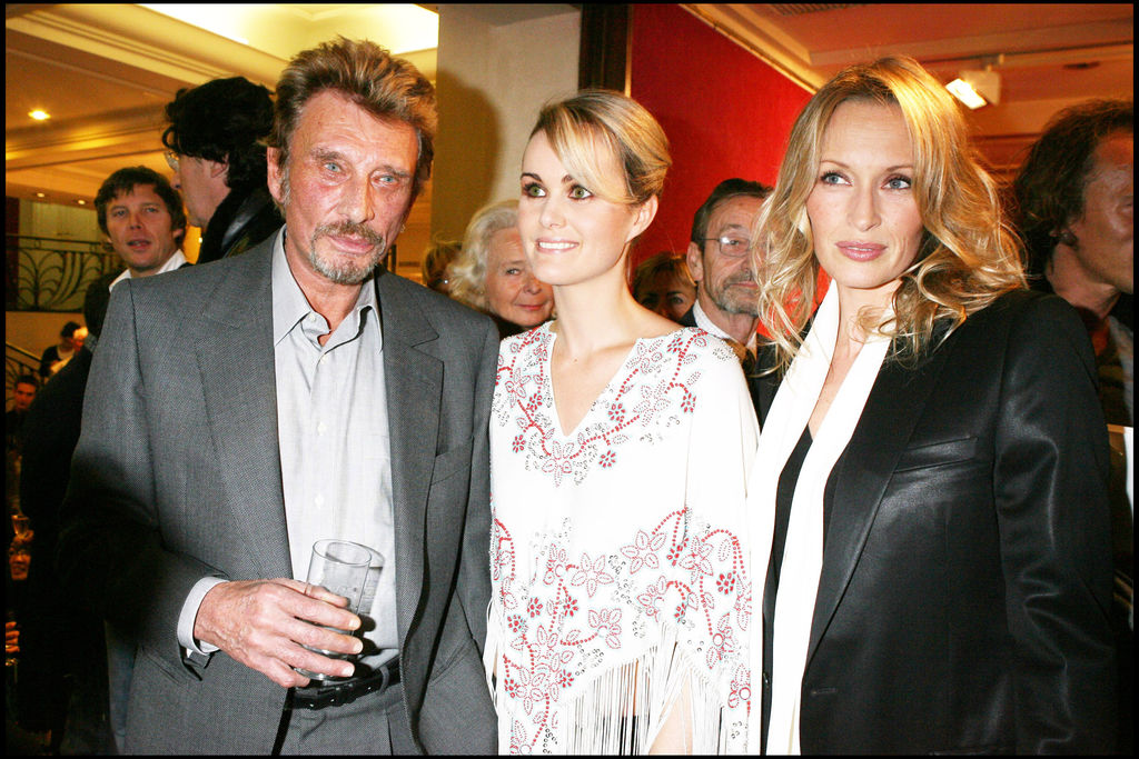 Mort de Johnny Hallyday : Laeticia Hallyday et Estelle Lefébure en froid ?