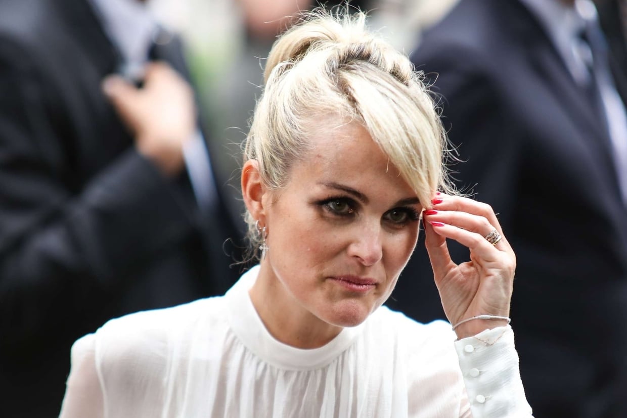 Laeticia Hallyday  « vit un enfer depuis le décès de Johnny » : Une amie témoigne