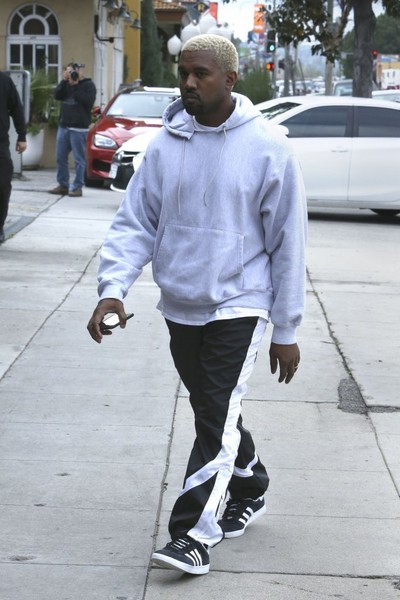 Top 10 des pires looks de Kanye West
