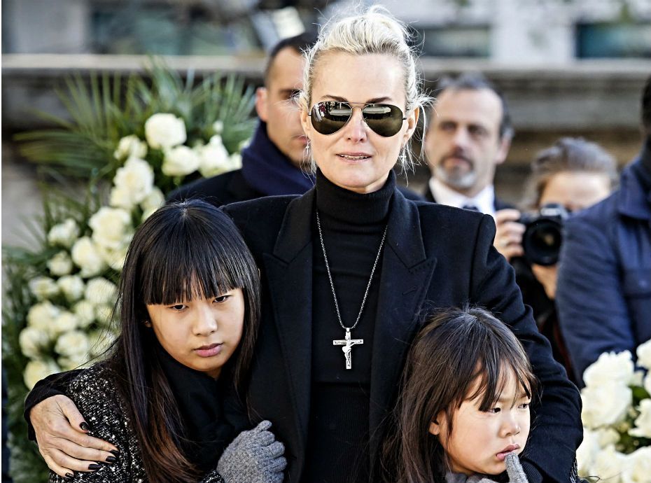 Laeticia Hallyday : La Une sans concession de Charlie Hebdo