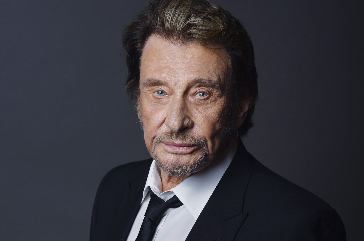 Mort de Johnny Hallyday : Un proche fait de nouvelles révélations sur sa maladie