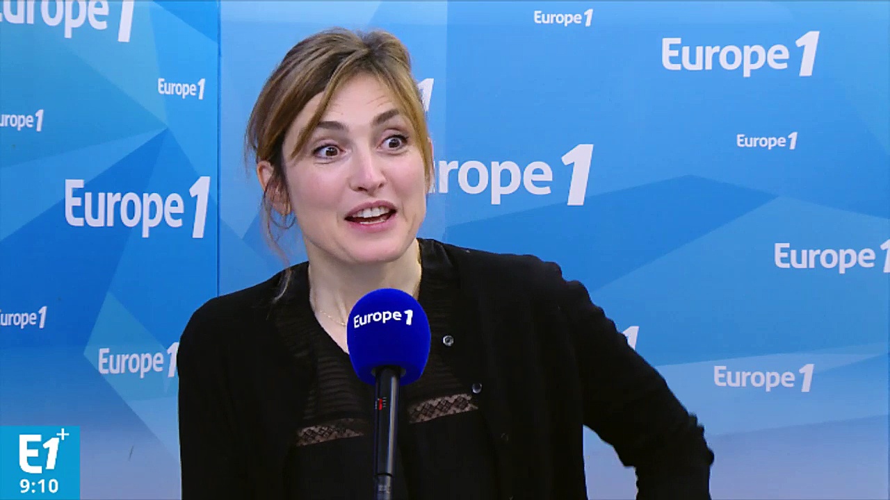 Julie Gayet : Son hilarante réaction pour ne pas croiser la patronne de Closer !