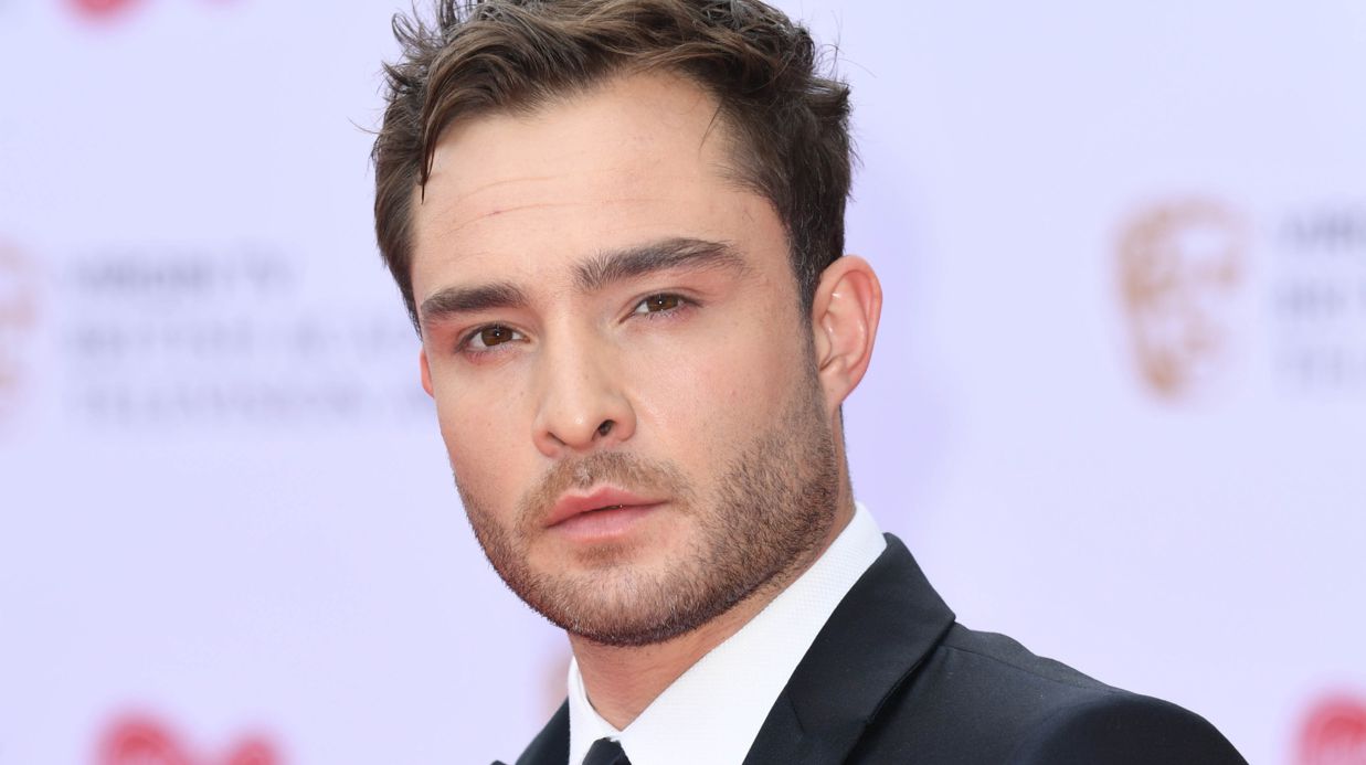 Ed Westwick accusée d’agression sexuelle et de séquestration par une quatrième femme