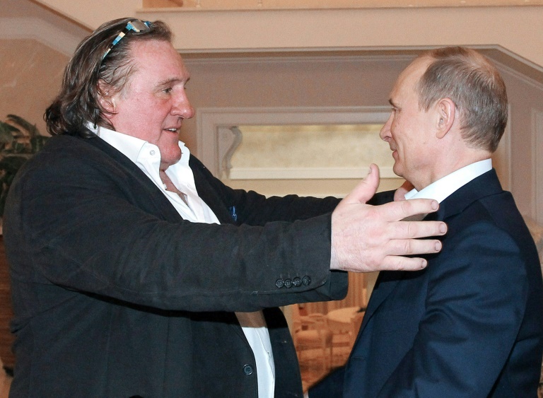 Gérard Depardieu a voté pour la présidentielle russe à Paris