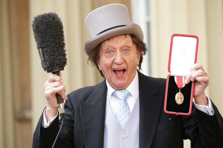 Mort de Ken Dodd, &quot;l&amp;eacute;gende de la com&amp;eacute;die&quot; britannique