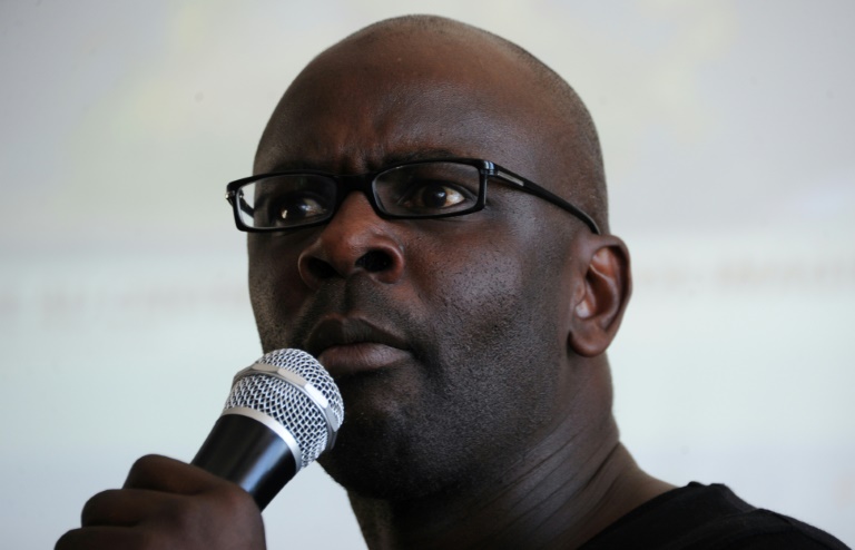 Lilian Thuram critique le manque d'engagement de Pel&eacute; contre le racisme