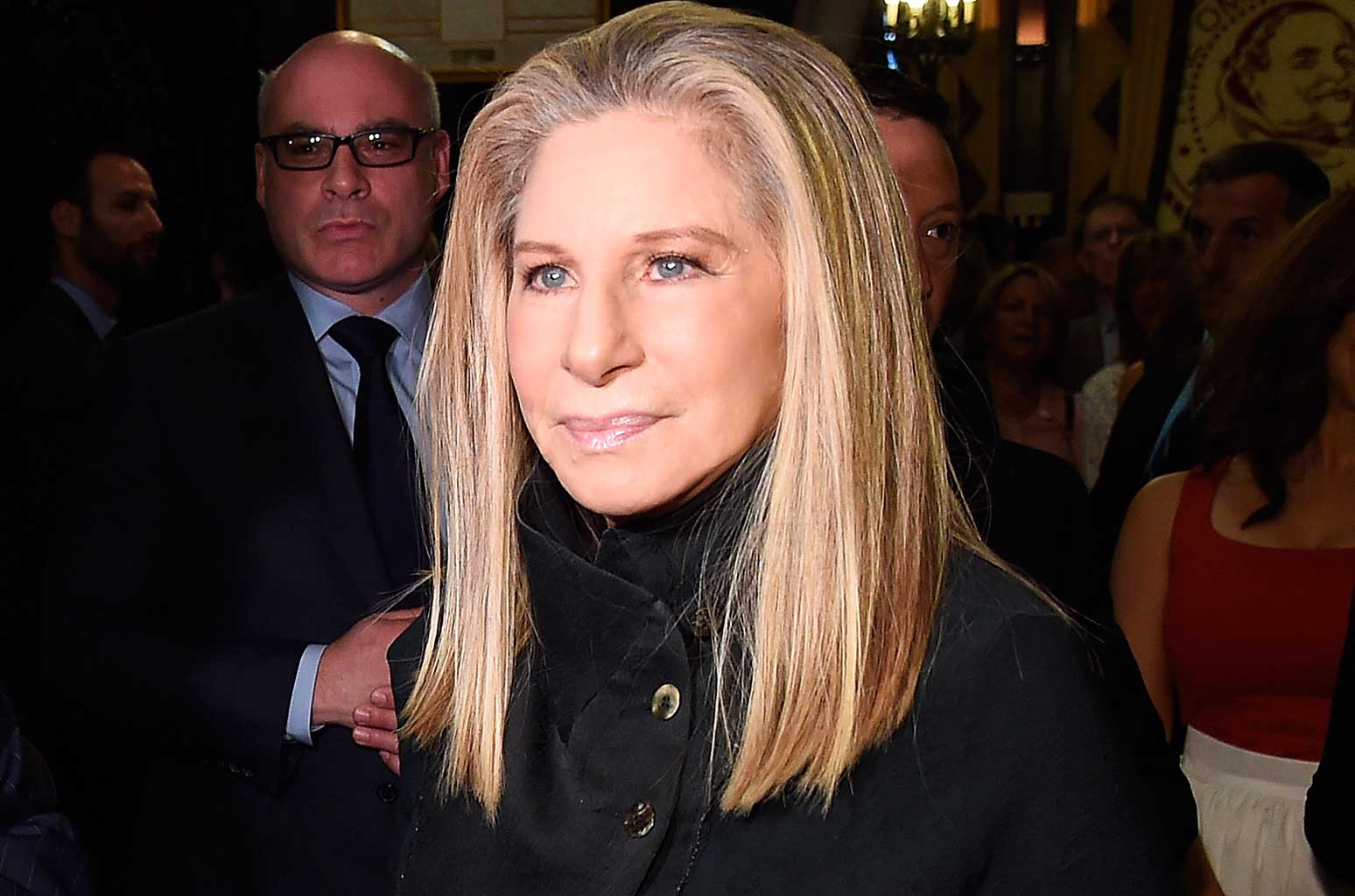 Barbra Streisand : Taclée par la PETA pour avoir cloné sa chienne disparue !