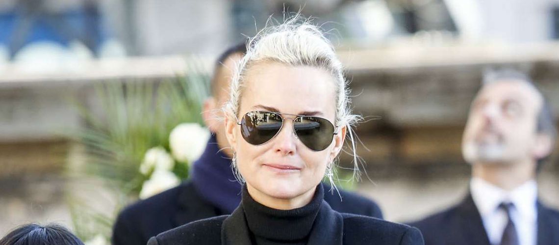 Laeticia Hallyday "a pleuré toute la journée" : Son triste anniversaire sans Johnny