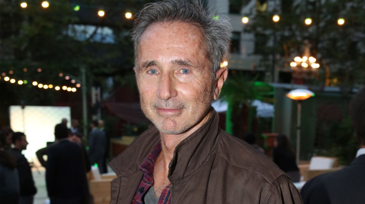 Thierry Lhermitte : Son incroyable tatouage sur la fesse !