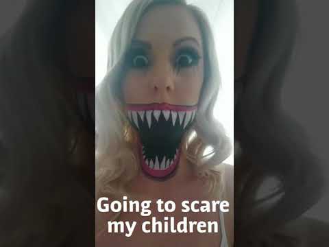 Quand une maman décide de faire peur à ses enfants...