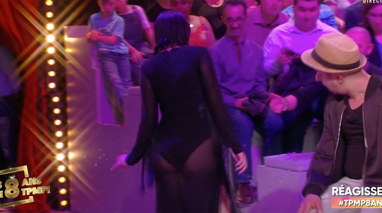 TPMP : Agathe Auproux dévoile ses fesses dans une robe transparente... et s'attire les foudres des internautes