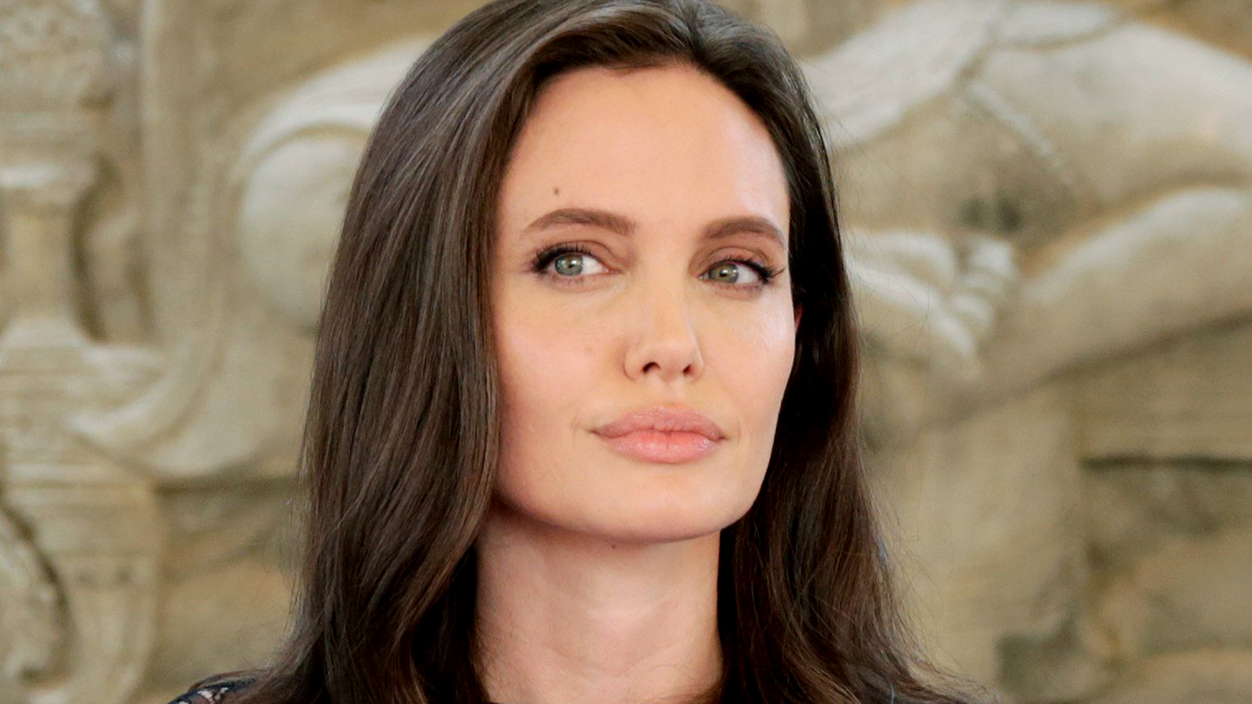Angelina Jolie : Son divorce avec Brad Pitt la prive de ses enfants