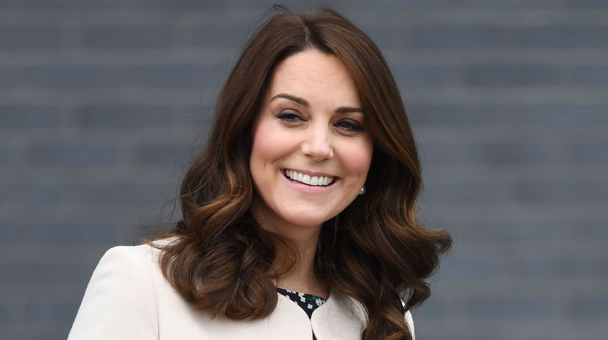 Kate Middleton : Découvrez les adorables clichés de sa sortie au parc avec le prince George et la princesse Charlotte