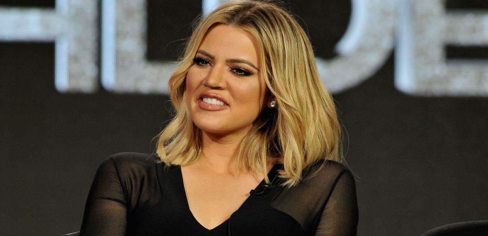 Khloé Kardashian dévoile le visage de son adorable fille True !