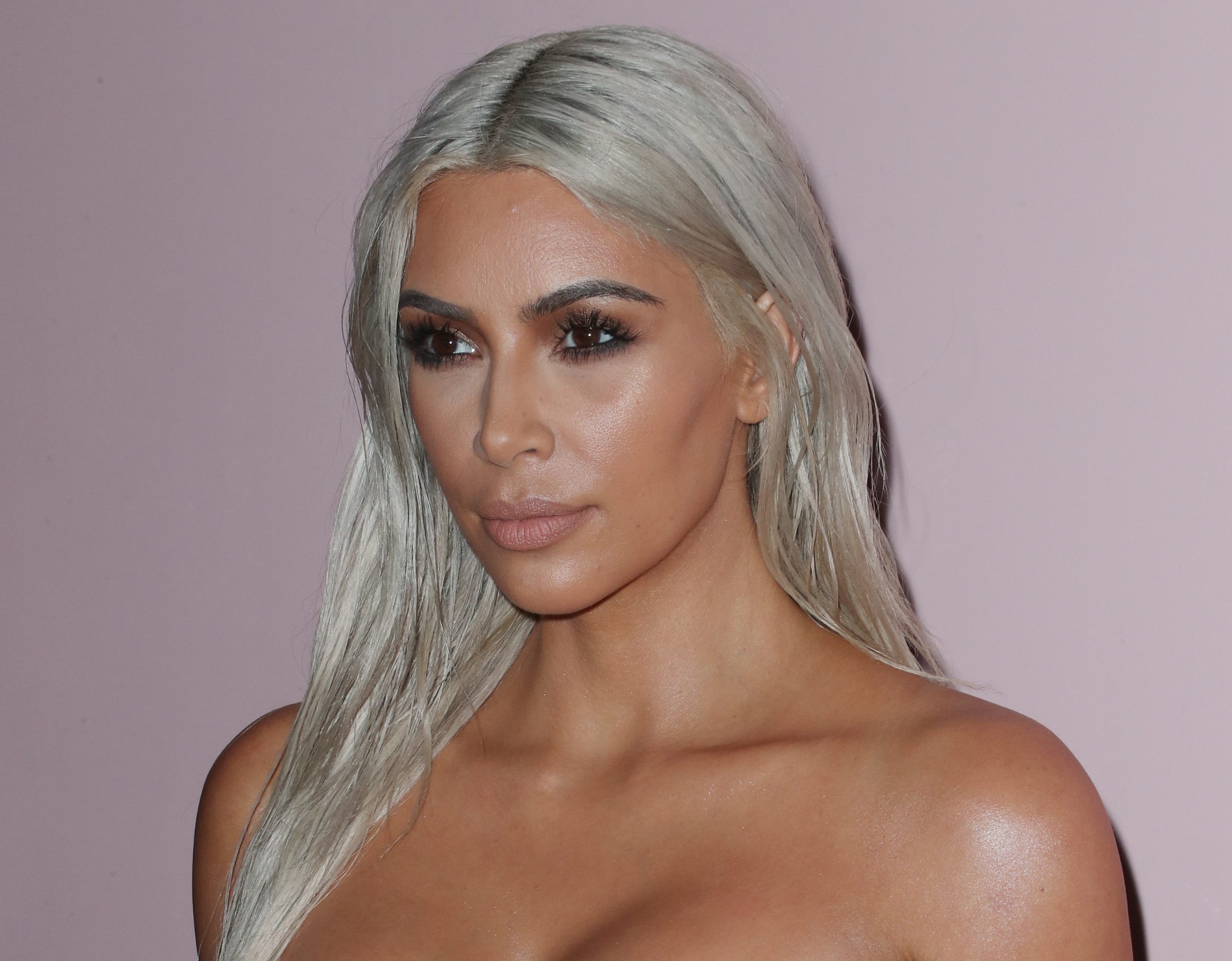 Kim Kardashian entièrement nue sur Instagram : Le débat fait rage sur le net