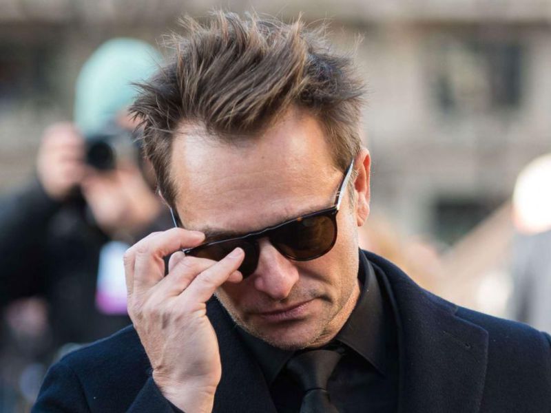 David Hallyday s’exile à Londres sans sa femme ni son fils