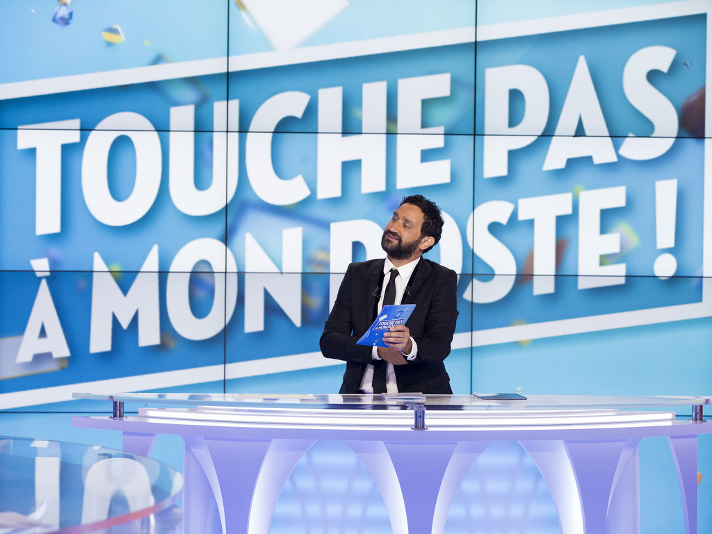 TPMP : Delphine Wespiser chroniqueuse ? Cyril Hanouna veut recruter l'ancienne Miss France !