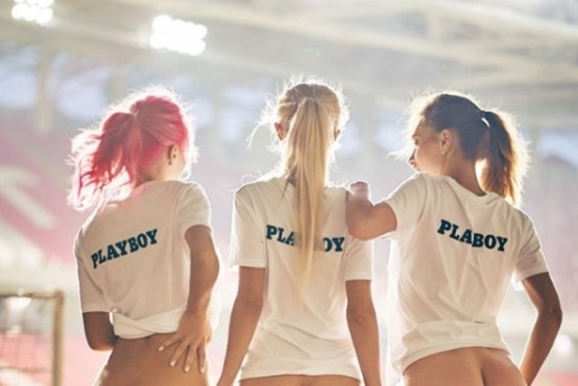 Playboy Russie se met à l'heure de la Coupe du Monde