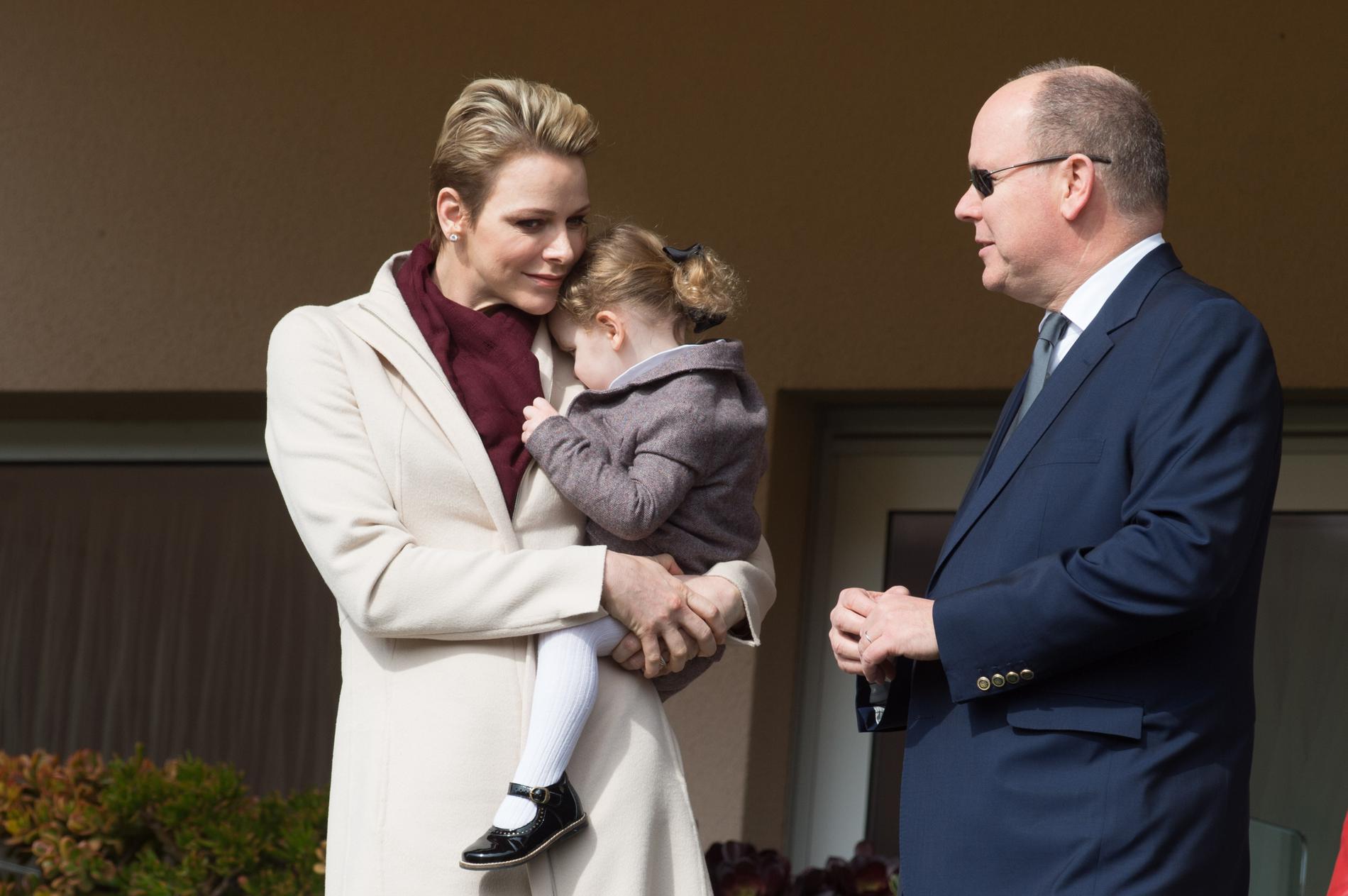 Charlène de Monaco a eu la peur de sa vie : Sa fille Gabriella a frôlé la noyade !