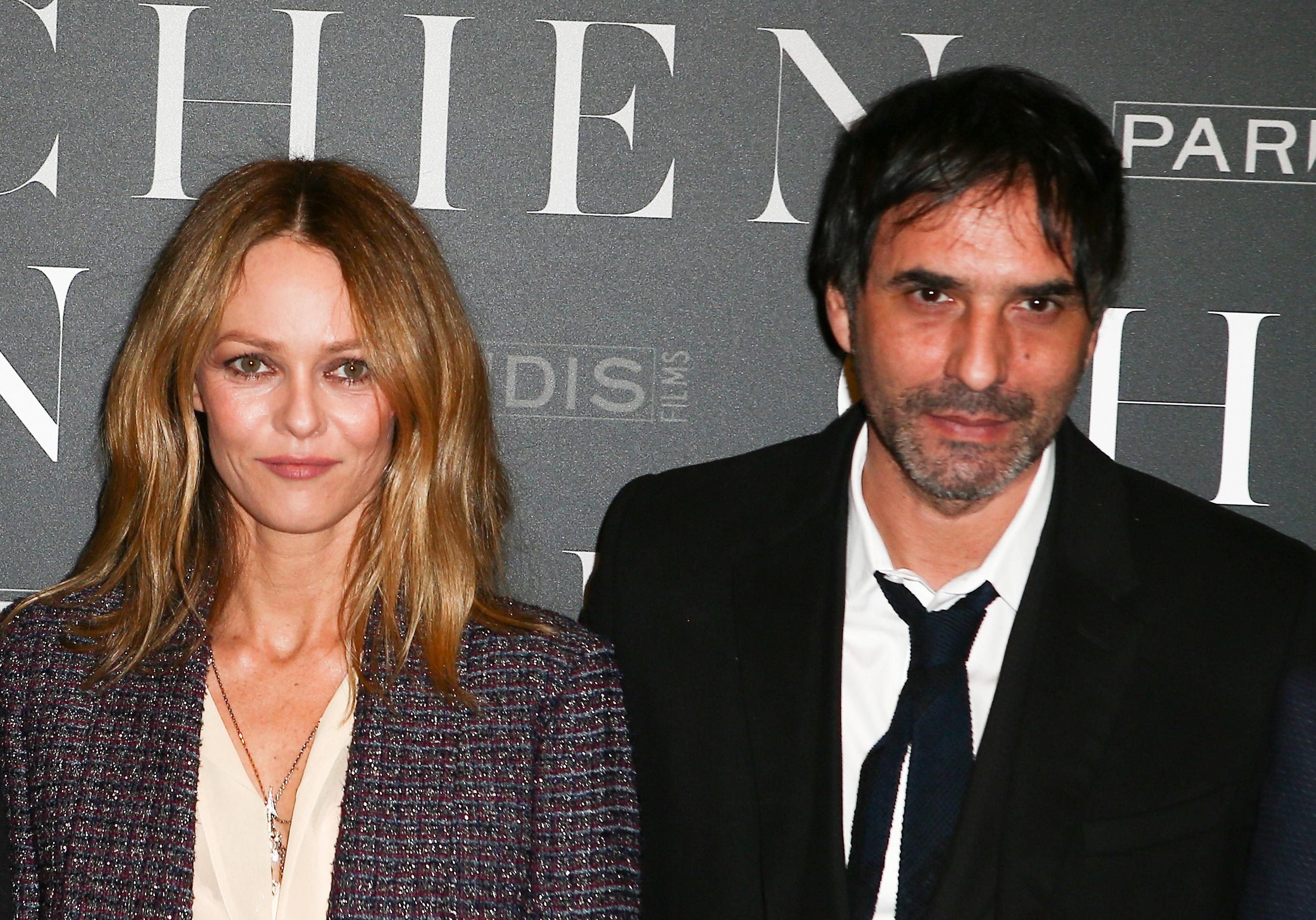 Vanessa Paradis bientôt mariée à Samuel Benchetrit ? La comédienne répond... ou presque !