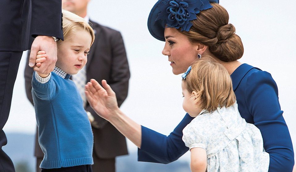 Kate Middleton : La Princesse Charlotte et le Prince George interdits d'appareils numériques !