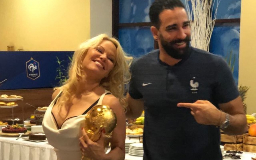 Adil Rami et Pamela Anderson passent à la vitesse supérieure !