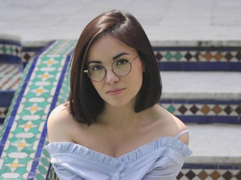 Agathe Auproux dévoile une photo d'elle plus jeune, c'est surprenant !